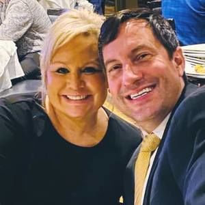 Meet your Posher, Lori